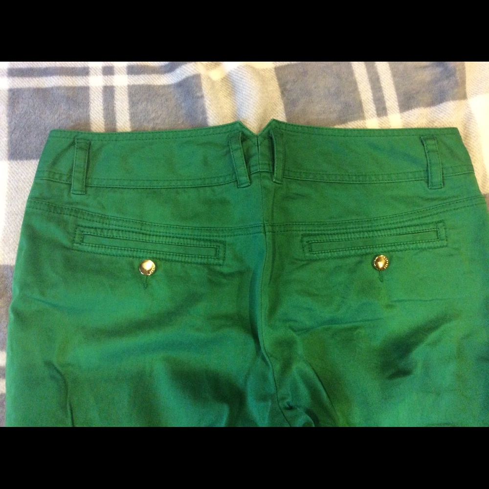 Express Capri Pants